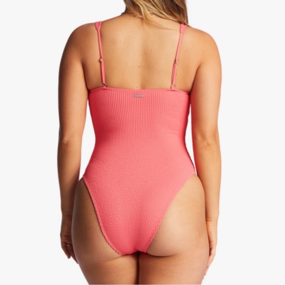 👙NWT BILLABONG SWIM | HIGH-WAISTED | UNDERWIRE | ONE PIECE | CORAL | SMALL - Picture 12 of 12